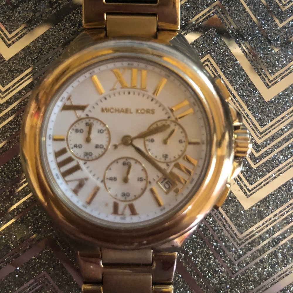 MK WATCH 🌸 - Picture 4 of 5